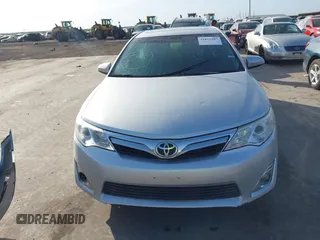 2013 Toyota Camry L with VIN 4T1BF1FK6DU686948, listed as a IAAI auction lot 41816907 with 174,811 mi miles. Bid and sale history available at carsss.com. Image 12.