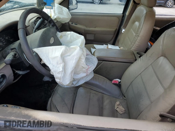 2005 Ford Explorer XLT с VIN 1FMZU63W05UA85223, выставлен на аукционе Copart как лот 46988085 с пробегом Не указан миль и Списание • Salvage title. История ставок и продаж доступна на DreamBid. Изображение 7.