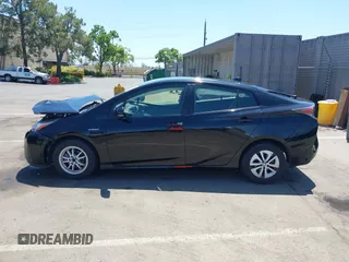 2016 Toyota Prius Four z VIN JTDKARFU7G3017018, wystawiony jako IAAI lot #42224376 z przebiegiem 74 136 mil mil oraz . Historia ofert i sprzedaży dostępna na DreamBid. Obrazek 15.