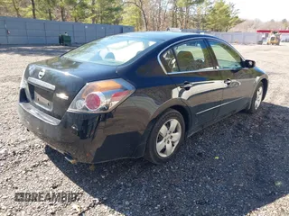 2007 Nissan Altima 2.5 S with VIN 1N4AL21E57C238670, listed as a IAAI auction lot 41854744 with 143,170 mi miles. Bid and sale history available at carsss.com. Image 4.
