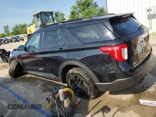 2023 Ford Explorer XLT z VIN 1FMSK8DH9PGA38728, wystawiony jako Copart lot #62331795 z przebiegiem 40 489 mil mil oraz Szkoda całkowita • Salvage title. Historia ofert i sprzedaży dostępna na DreamBid. Obrazek 2.