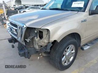 2008 Ford F-150 STX с VIN 1FTRX12WX8FB96483, выставлен на аукционе IAAI как лот 41516003 с пробегом 119 351 миль миль и . История ставок и продаж доступна на DreamBid. Изображение 6.