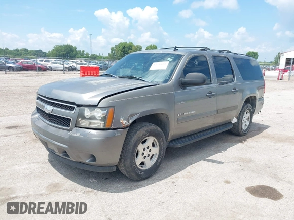 2007 Chevrolet Suburban LT with VIN 1GNFC16J27J200946, listed as a IAAI auction lot 42745650 with Not provided miles and . Bid and sale history available at DreamBid. Image 2.