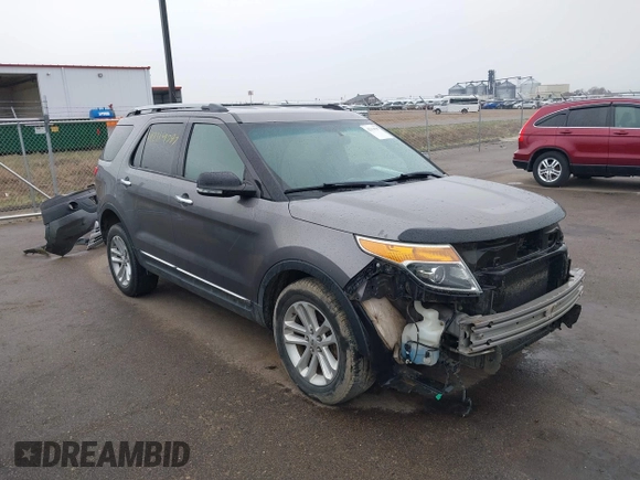 2013 Ford Explorer XLT z VIN 1FM5K8D87DGC16483, wystawiony jako IAAI lot #42114797 z przebiegiem 149 548 mil mil oraz . Historia ofert i sprzedaży dostępna na DreamBid. Obrazek 1.