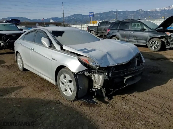 2012 Hyundai Sonata Hybrid with VIN KMHEC4A40CA033709, listed as a Copart auction lot 49738935 with 0 mi miles and Salvage Title. Bid and sale history available at carsss.com. Image 10.