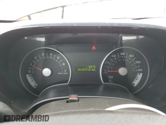 2009 Ford Explorer XLT z VIN 1FMEU63E79UA43921, wystawiony jako Copart lot #80440984 z przebiegiem 251 817 mil mil oraz Czysty tytuł • Clean title. Historia ofert i sprzedaży dostępna na DreamBid. Obrazek 9.