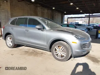 2017 Porsche Cayenne с VIN WP1AA2A23HKA82396, выставлен на аукционе IAAI как лот 41230741 с пробегом Не указан миль и . История ставок и продаж доступна на DreamBid. Изображение 1.