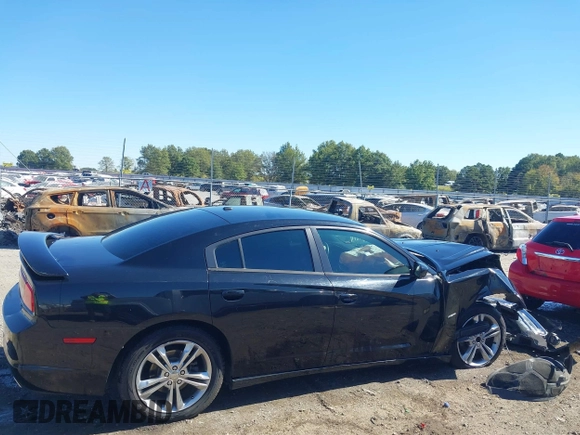 2013 Dodge Charger RT Plus with VIN 2C3CDXDT6DH567009, listed as a IAAI auction lot 40619931 with 145,015 mi miles. Bid and sale history available at carsss.com. Image 13.