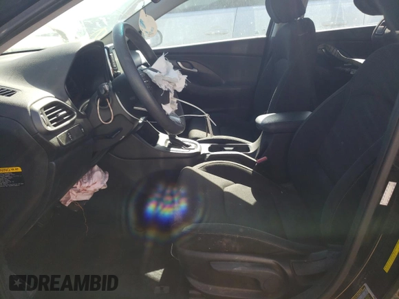 2018 Hyundai Elantra GT with VIN KMHH35LE3JU018982, listed as a Copart auction lot 70885914 with 32,969 mi miles and Clean Title. Bid and sale history available at carsss.com. Image 7.
