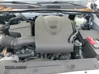 2021 Toyota Tacoma TRD Off Road z VIN 3TMCZ5AN6MM444741, wystawiony jako Copart lot #84763395 z przebiegiem 43 682 mil mil oraz Szkoda całkowita • Salvage title. Historia ofert i sprzedaży dostępna na DreamBid. Obrazek 13.