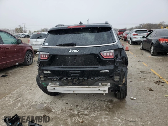 2020 Jeep Compass Altitude z VIN 3C4NJCBBXLT108507, wystawiony jako Copart lot #81733784 z przebiegiem 69 859 mil mil oraz Szkody całkowita. Historia ofert i sprzedaży dostępna na DreamBid. Obrazek 6.
