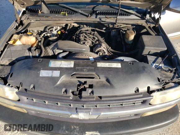 2000 Chevrolet Silverado 2500 LS with VIN 1GCFC29U5YE418894, listed as a Copart auction lot 41668905 with 369,583 mi miles and Salvage Title. Bid and sale history available at carsss.com. Image 12.