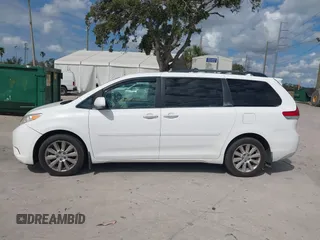 2011 Toyota Sienna XLE with VIN 5TDDK3DC6BS029472, listed as a IAAI auction lot 41554859 with 145,393 mi miles. Bid and sale history available at carsss.com. Image 15.