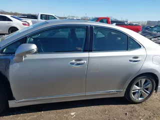 2010 Lexus HS 250h with VIN JTHBB1BA8A2000718, listed as a IAAI auction lot 41209137 with 201,409 mi miles and . Bid and sale history available at DreamBid. Image 14.