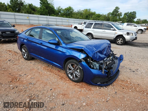 2024 Volkswagen Jetta SE with VIN 3VW7M7BU2RM024383, listed as a Copart auction lot 63048615 with 50,106 mi miles and Clean title. Bid and sale history available at DreamBid. Image 4.