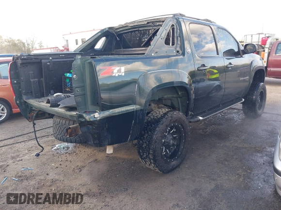 2013 Chevrolet Avalanche LT with VIN 3GNTKFE76DG195370, listed as a IAAI auction lot 42033278 with 159,167 mi miles and . Bid and sale history available at DreamBid. Image 4.