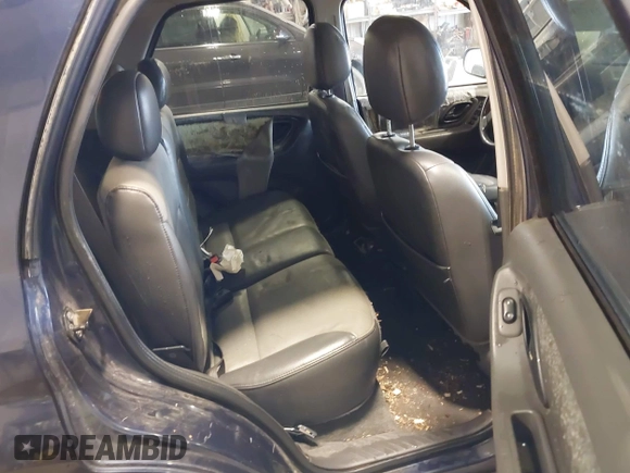 2004 Ford Escape XLT with VIN 1FMYU93134KB36712, listed as a IAAI auction lot 42412101 with 232,340 mi miles and . Bid and sale history available at DreamBid. Image 8.