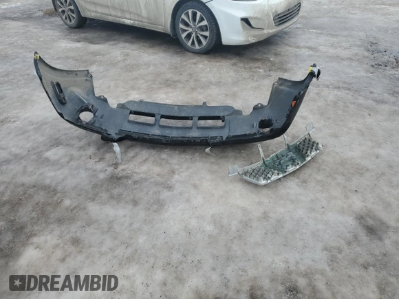 2006 Nissan X-Trail XE z VIN JN8BT08V76W212159, wystawiony jako Copart lot #86215994 z przebiegiem 230 211 mil mil oraz Szkody całkowita. Historia ofert i sprzedaży dostępna na DreamBid. Obrazek 13.