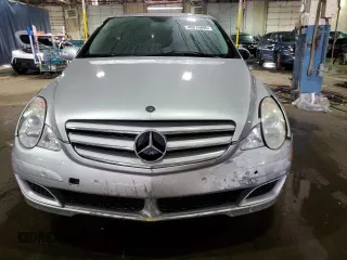 2007 Mercedes-Benz R 3.5L with VIN 4JGCB65E97A058042, listed as a Copart auction lot 49876895 with 179,682 mi miles and Salvage Title. Bid and sale history available at carsss.com. Image 5.