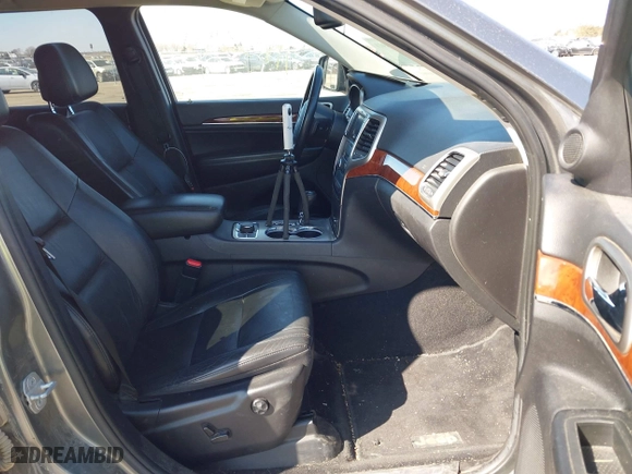 2013 Jeep Grand Cherokee Limited with VIN 1C4RJFBG1DC616179, listed as a IAAI auction lot 41853911 with 138,800 mi miles. Bid and sale history available at carsss.com. Image 5.