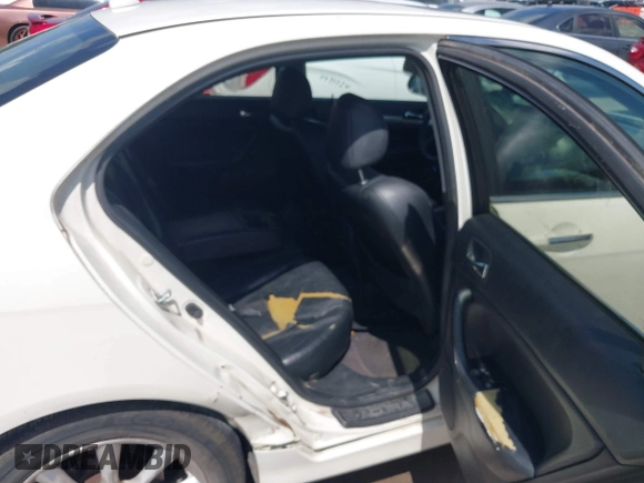 2007 Acura TSX with VIN JH4CL96817C018231, listed as a IAAI auction lot 42575936 with Not provided miles and . Bid and sale history available at DreamBid. Image 8.