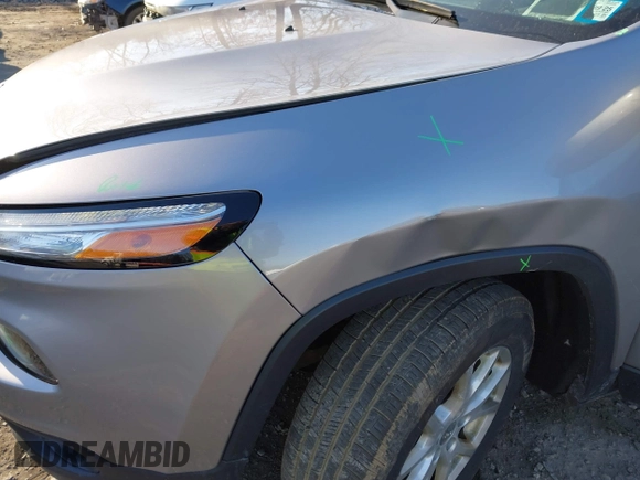 2018 Jeep Cherokee Latitude Plus with VIN 1C4PJMLB6JD526661, listed as a IAAI auction lot 41868189 with 138,572 mi miles and . Bid and sale history available at DreamBid. Image 17.