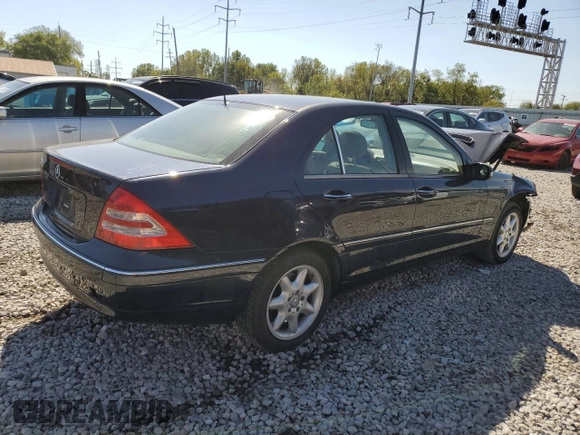 2001 Mercedes-Benz C 320 with VIN WDBRF64J01F046999, listed as a Copart auction lot 74227524 with 111,921 mi miles and Salvage Title. Bid and sale history available at DreamBid. Image 3.