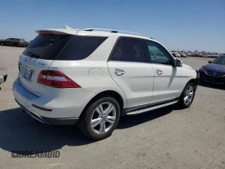 2013 Mercedes-Benz M 350 z VIN 4JGDA5HB0DA181193, wystawiony jako Copart lot #58015015 z przebiegiem 103 390 mil mil oraz Szkoda całkowita • Salvage title. Historia ofert i sprzedaży dostępna na DreamBid. Obrazek 3.