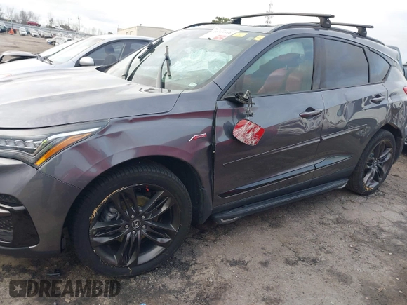 2019 Acura RDX w/A-Spec Pkg with VIN 5J8TC2H63KL028466, listed as a IAAI auction lot 41719916 with 102,881 mi miles. Bid and sale history available at carsss.com. Image 6.
