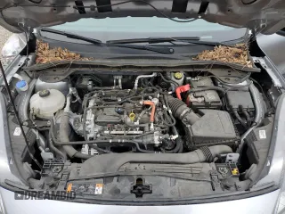 2022 Ford Escape SE z VIN 1FMCU0G64NUA88803, wystawiony jako Copart lot #46063645 z przebiegiem 45 615 mil mil oraz Szkoda całkowita • Salvage title. Historia ofert i sprzedaży dostępna na DreamBid. Obrazek 12.