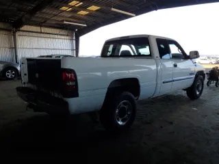 2002 Dodge Ram 2500 with VIN 3B7KC23642M222441, listed as a Copart auction lot 80990304 with 428,336 mi miles and Clean Title. Bid and sale history available at carsss.com. Image 3.