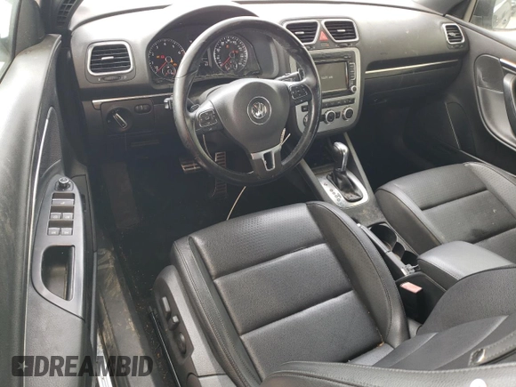 2013 Volkswagen Eos Komfort with VIN WVWBW8AH1DV001953, listed as a Copart auction lot 54167185 with 118,696 mi miles and Clean Title. Bid and sale history available at DreamBid. Image 8.