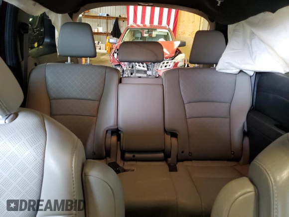 2019 Honda Passport Touring с VIN 5FNYF8H90KB002600, выставлен на аукционе Copart как лот 46646945 с пробегом 100 618 миль миль и Списание • Salvage title. История ставок и продаж доступна на DreamBid. Изображение 10.
