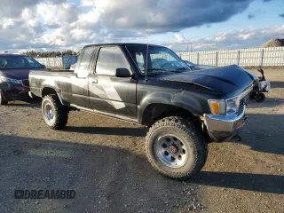 1989 Toyota Pickup с VIN JT4RN13P2K0004383, выставлен на аукционе Copart как лот 46108785 с пробегом 241 850 миль миль и Списание • Salvage title. История ставок и продаж доступна на DreamBid. Изображение 4.