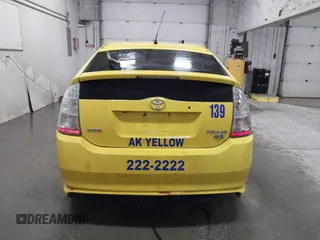 2008 Toyota Prius with VIN JTDKB20U083406842, listed as a IAAI auction lot 41751175 with 497,951 mi miles. Bid and sale history available at carsss.com. Image 17.