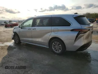 2023 Toyota Sienna LE with VIN 5TDKRKEC8PS152287, listed as a Copart auction lot 44791465 with 99,766 mi miles and Salvage Title. Bid and sale history available at carsss.com. Image 2.