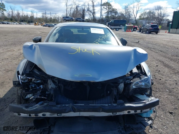 2017 Lexus RC with VIN JTHHA5BC4H5007275, listed as a IAAI auction lot 42032498 with 74,674 mi miles. Bid and sale history available at carsss.com. Image 6.