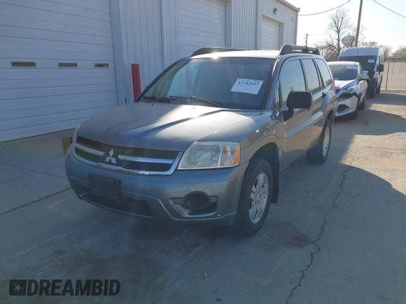 2008 Mitsubishi Endeavor LS with VIN 4A4MN21S98E043502, listed as a IAAI auction lot 41783447 with 114,394 mi miles. Bid and sale history available at carsss.com. Image 2.