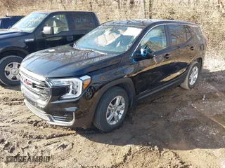 2024 GMC Terrain SLE with VIN 3GKALMEG1RL235214, listed as a IAAI auction lot 41065245 with 15,000 mi miles. Bid and sale history available at carsss.com. Image 2.