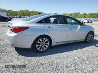 2012 Hyundai Sonata SE with VIN 5NPEC4AB8CH483605, listed as a Copart auction lot 52008945 with 135,374 mi miles and Salvage Title. Bid and sale history available at carsss.com. Image 3.