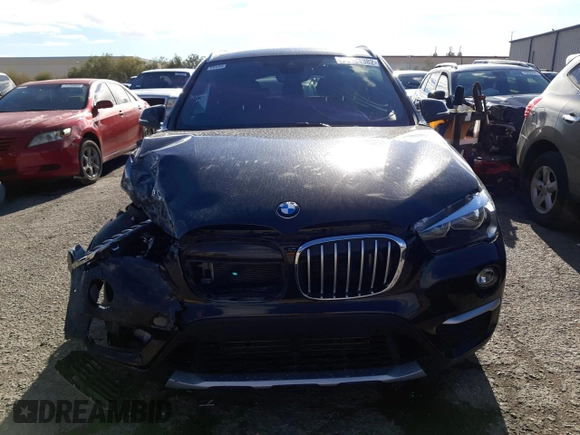 2018 BMW X1 xDrive28i with VIN WBXHT3C34J5K28026, listed as a Copart auction lot 73421382 with 54,327 mi miles. Bid and sale history available at carsss.com. Image 5.