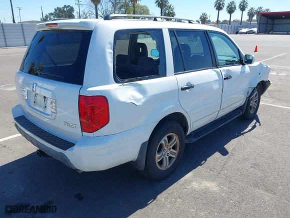 2004 Honda Pilot EX with VIN 2HKYF18424H564482, listed as a IAAI auction lot 41868124 with 173,484 mi miles. Bid and sale history available at carsss.com. Image 4.