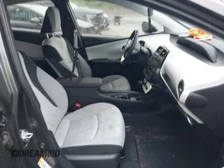2017 Toyota Prius Two with VIN JTDKBRFU0H3578319, listed as a IAAI auction lot 42296867 with 84,316 mi miles and . Bid and sale history available at DreamBid. Image 5.