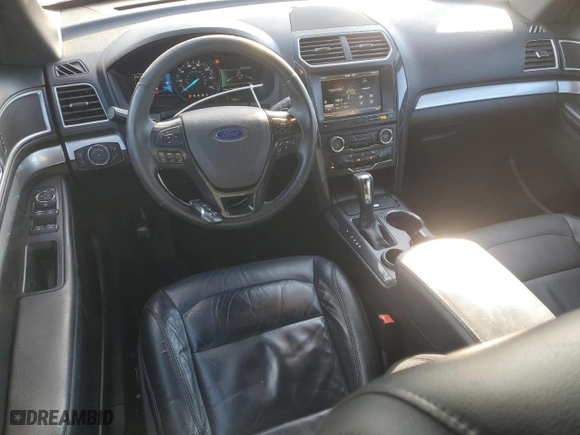 2016 Ford Explorer XLT with VIN 1FM5K7D83GGA33855, listed as a Copart auction lot 46452165 with 173,008 mi miles and Salvage Title. Bid and sale history available at carsss.com. Image 8.