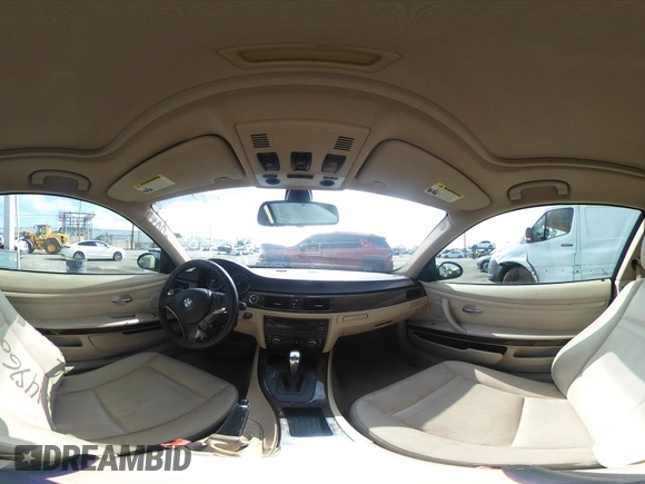2009 BMW 3 Series 328i с VIN WBAWV13529P123146, выставлен на аукционе IAAI как лот 42244860 с пробегом 186 558 миль миль и . История ставок и продаж доступна на DreamBid. Изображение 18.