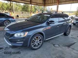 2015 Volvo V60 Cross Country T5 with VIN YV4612HK3F1001328, listed as a Copart auction lot 76340514 with 0 mi miles and Clean Title. Bid and sale history available at carsss.com. Image 1.