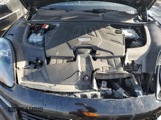 2020 Porsche Cayenne z VIN WP1AA2AY2LDA02538, wystawiony jako Copart lot #50817745 z przebiegiem 132 229 mil mil oraz Szkoda całkowita • Salvage title. Historia ofert i sprzedaży dostępna na DreamBid. Obrazek 12.