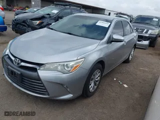 2015 Toyota Camry XLE with VIN 4T4BF1FK6FR486080, listed as a IAAI auction lot 41905954 with 112,082 mi miles. Bid and sale history available at carsss.com. Image 18.