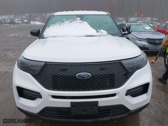 2022 Ford Police Interceptor Utility with VIN 1FM5K8AB5NGA54483, listed as a IAAI auction lot 41562308 with 65,002 mi miles. Bid and sale history available at carsss.com. Image 12.