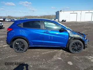 2022 Honda HR-V Sport with VIN 3CZRU6H1XNM710470, listed as a IAAI auction lot 41978040 with 29,703 mi miles. Bid and sale history available at carsss.com. Image 14.